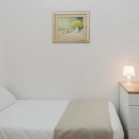 Omodei House Διαμέρισμα *
