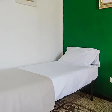 Omodei House Διαμέρισμα *